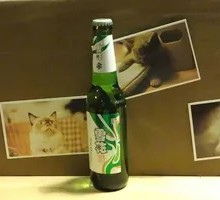 Snowflake Refreshing Can