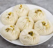 Sour Cabbage and Pork Dumplings