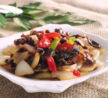 Stir-Fried Chicken Offal Rice Bowl