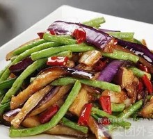 Eggplant and Green Bean Stir-Fry
