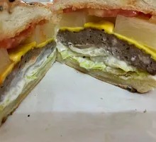 Tropical Pineapple Castle