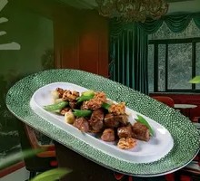 Black Pepper Amber Stir-Fried Wagyu Beef Cubes