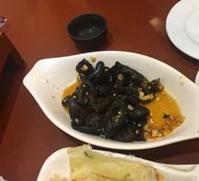 Cold-mixed black fungus