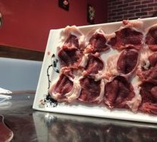 Hand-Cut Lamb Top Blade