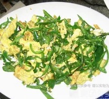 青椒炒蛋盖饭