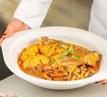 Five-Flavor Fish Head in Clay Pot