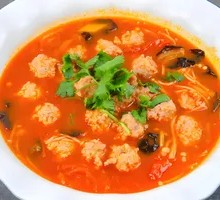 Tomato and Pork Ball Soup