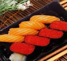 Salmon Sashimi with Caviar