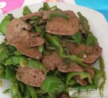 Green Pepper Liver Rice Bowl
