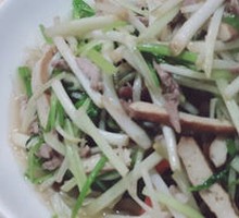 Stir-fried Leek with Tofu Skin