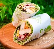 Mexican Spinach Chicken Roll