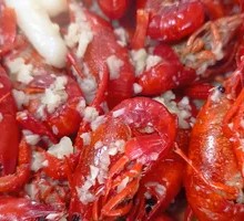 Spicy Crawfish with Thirteen Spices