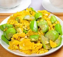 Loofah and Egg Stir-fry
