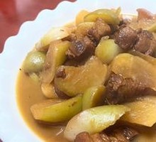 Braised Pork Belly with Green Radish