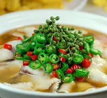 Sour Soup Catfish Slices
