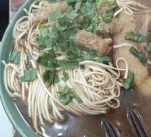 Pig Skin and Pork Noodles