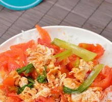 Tomato and Egg Fried Rice