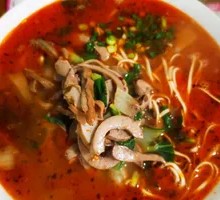 Three Delicacies Intestine Noodles