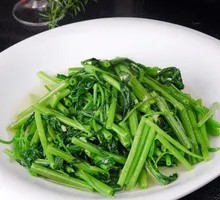 Garlic Stir-Fried Water Spinach