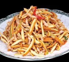 Garlic Yellow Tofu Skin Stir-fry