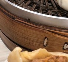 Rooster Cry Soup Dumplings
