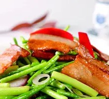 Stir-fried Garlic Shoots with Salted Pork