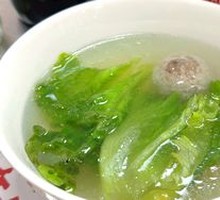 Hand-Beaten Beef Meatball Soup