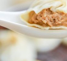 Xiao Li Soup Dumplings