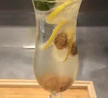 Plum Lemon Sparkling Water