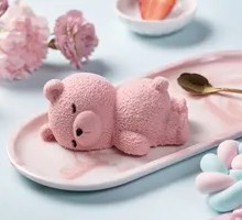 Bear Strawberry Cheesecake