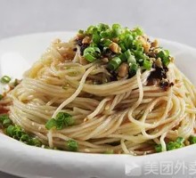 鸡蛋凉面