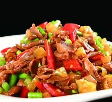 Sour Cowpea Chicken Offal Stir-fry