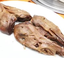 Salted Duck Head in Braised Sauce