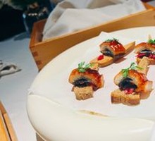 Pan-Seared Foie Gras with Passionfruit Orange Sauce