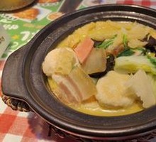 Old Nanjing Pig Skin Stew with Handmade Fish Cake