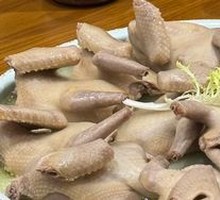 Old Braised Saltwater Milk Pigeon