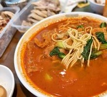 Traditional Three Delicacies Noodles