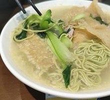 Pig Skin Noodles with Pork Shreds