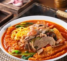 Classic Pidu Bursting Noodles with Nine Fresh Ingredients