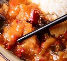 Braised Fish Cubes with Rice