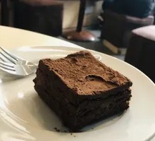 Chocolate Almond Cake