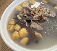 Duck Gizzard and Vermicelli Soup