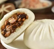 Mushroom and Pork Buns