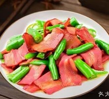 Hangzhou Pepper Stir-fried Bacon