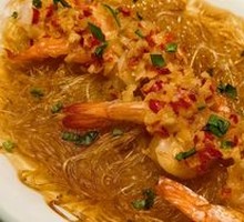 Garlic Shrimp with Rice Noodles