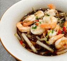 Crispy Shrimp with White Celery and Enoki Mushrooms