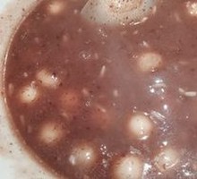 Sweet Rice Balls in Fermented Rice Wine