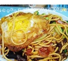 Three Delicacies Stir-Fried Noodles