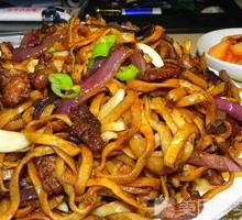 Braised Pork with Noodles