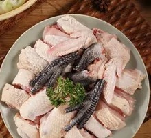 Fresh Black-Claw Free-Range Chicken